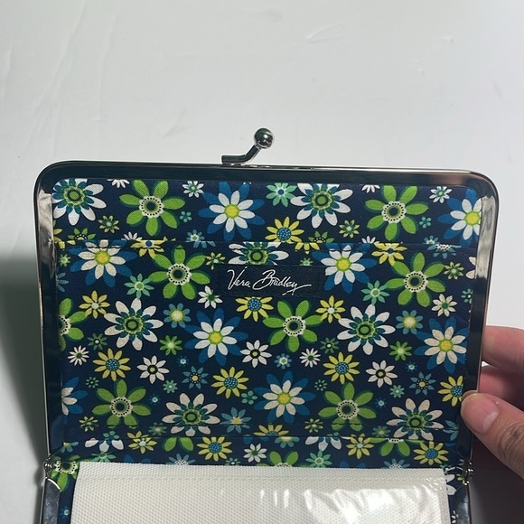 Vera Bradley photo album - Picture 6 of 6